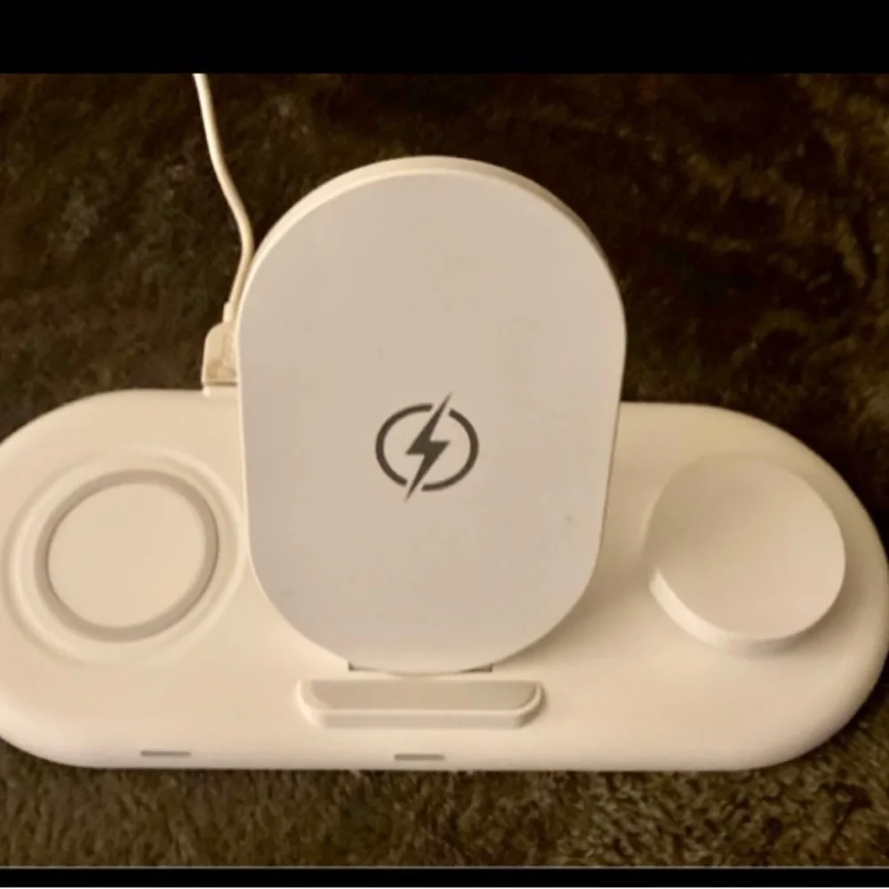 3 in1 Charging Dock NEW